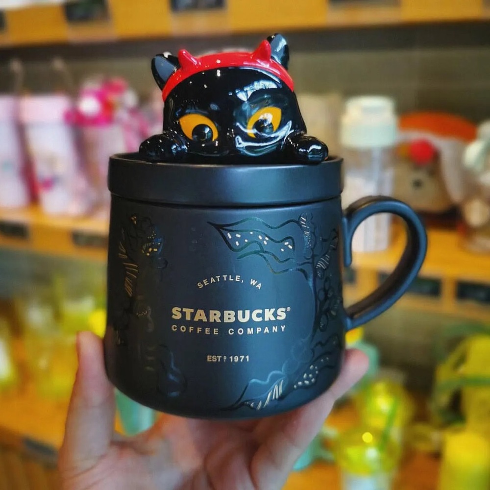 Starbucks Halloween 2021 - Devil Cat Mug 525ml